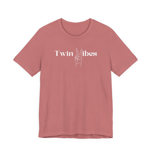 Twin Vibes T-Shirt — Minimal Peace Sign Graphic Tee for Twins & Moms of Twins